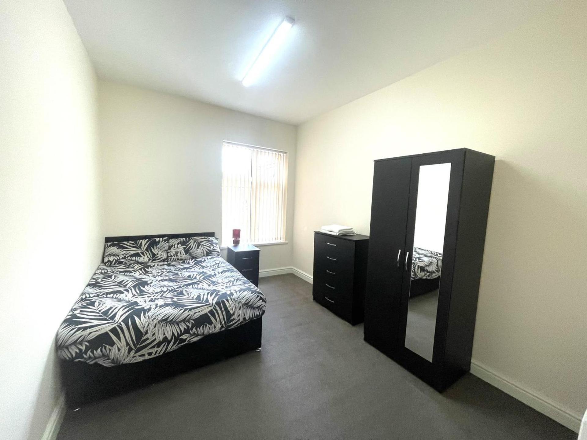 Stylish 1-Bed Apt - Sleeps 4 - Parking - Wifi Manchester Dış mekan fotoğraf