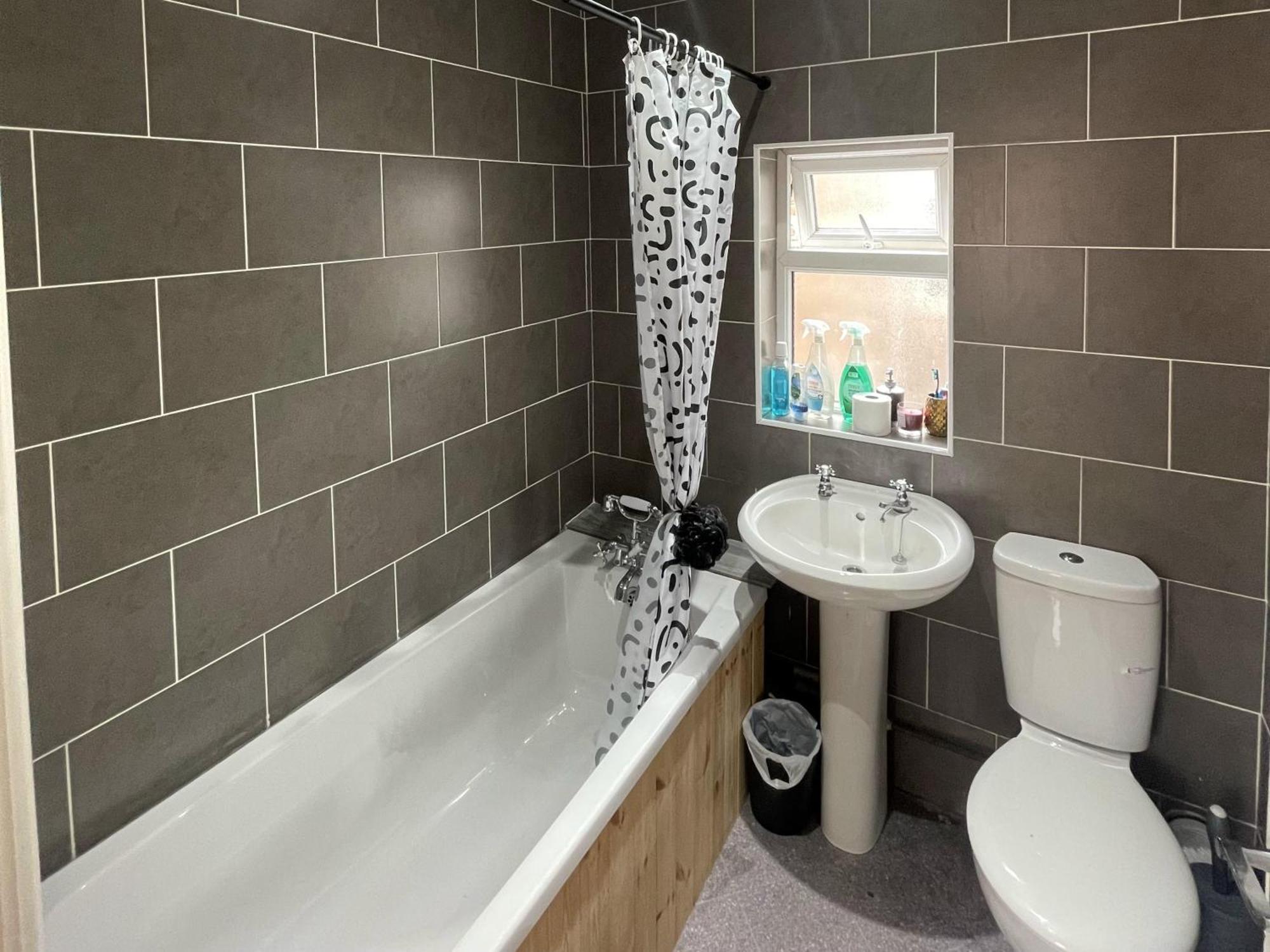 Stylish 1-Bed Apt - Sleeps 4 - Parking - Wifi Manchester Dış mekan fotoğraf